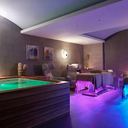 Amira Luxury & - Adults Only 5* Adelianos Kampos