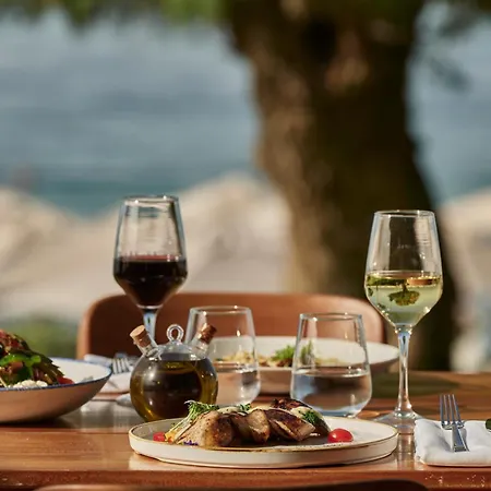 Amira Luxury & - Adults Only 5*