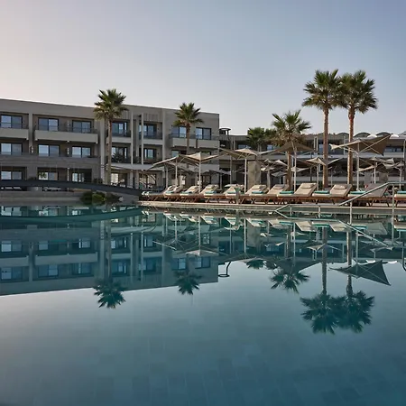 Amira Luxury & - Adults Only
