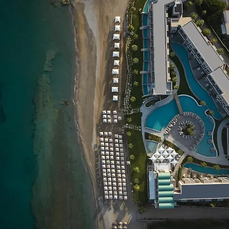 Hotel Amira Luxury & - Adults Only Adelianos Kampos