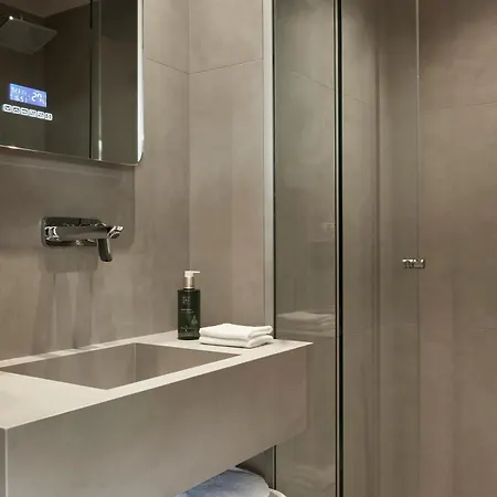 Amira Luxury & - Adults Only Hotel