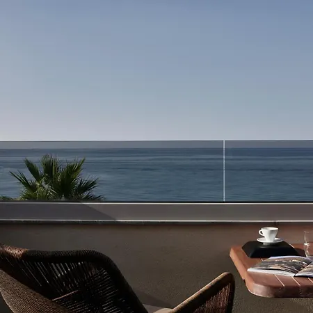Amira Luxury & - Adults Only Adelianos Kampos