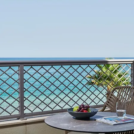 Amira Luxury & - Adults Only Hotel 5*